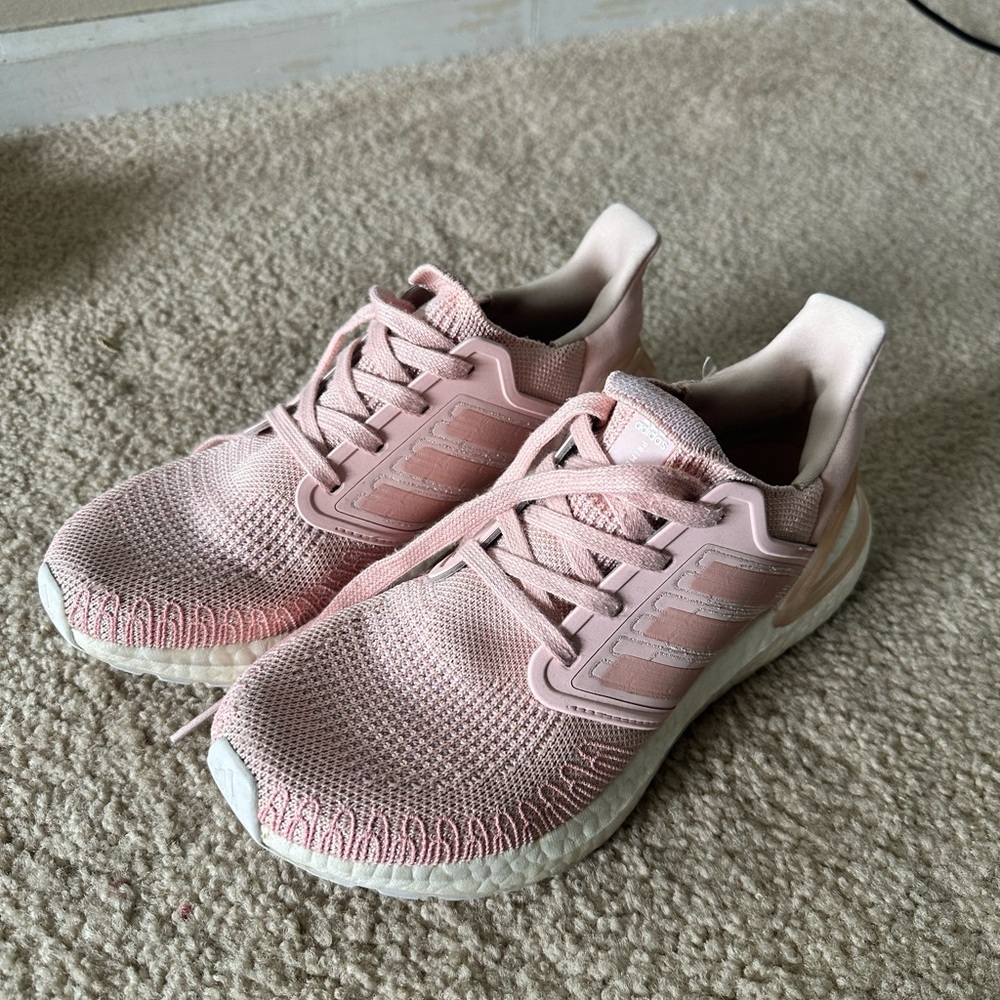 Women’s adidas ultra boost sz8